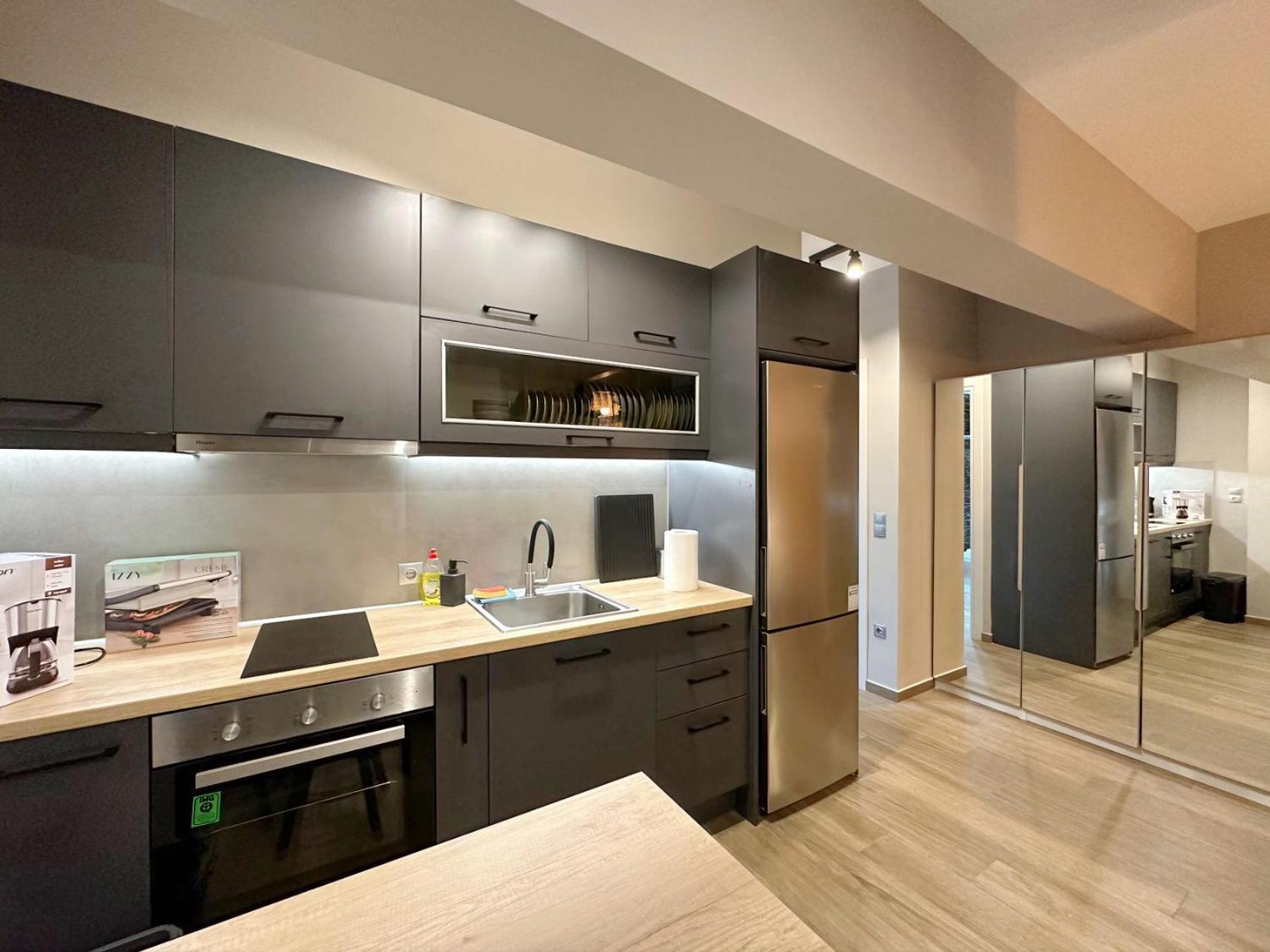 Wsd Sfaelou Apartment Hotel Athen Eksteriør billede