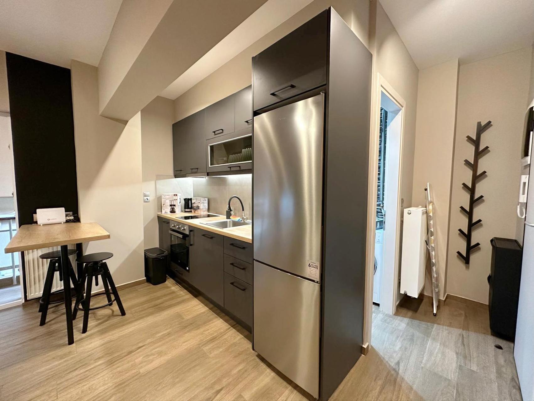 Wsd Sfaelou Apartment Hotel Athen Eksteriør billede